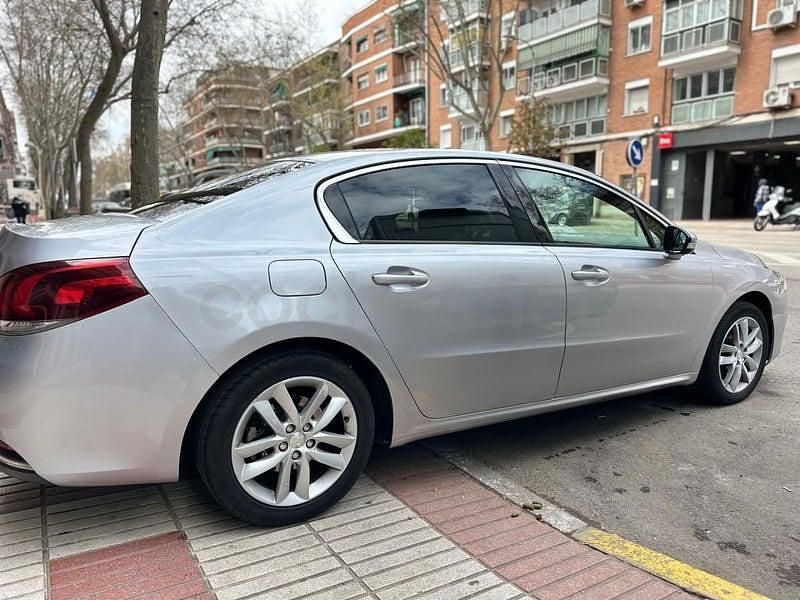 Usado Peugeot 508 SW Active 115 CV (84 kW) 2015 Gris / plata Familiar