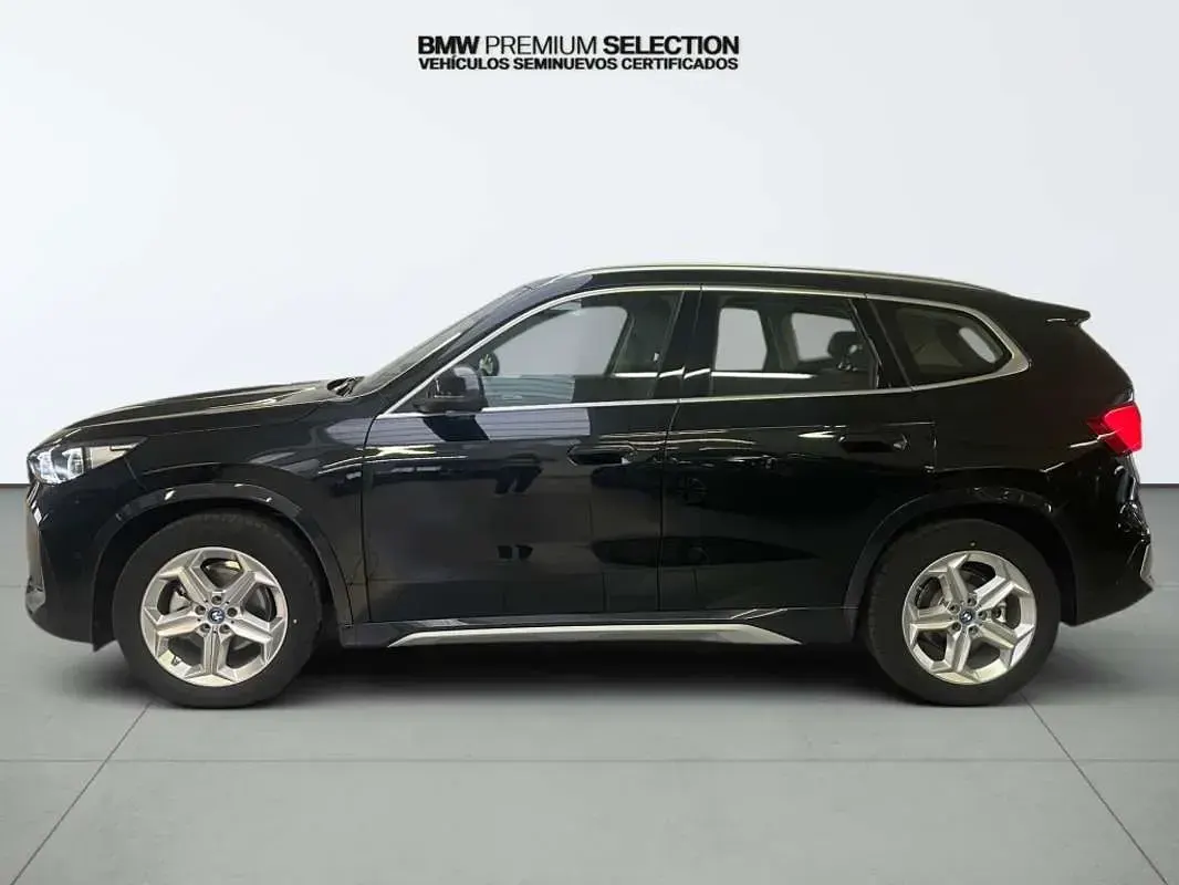 Usado BMW iX1 Luxury Line 150 kW (204 CV) 2025 SUV