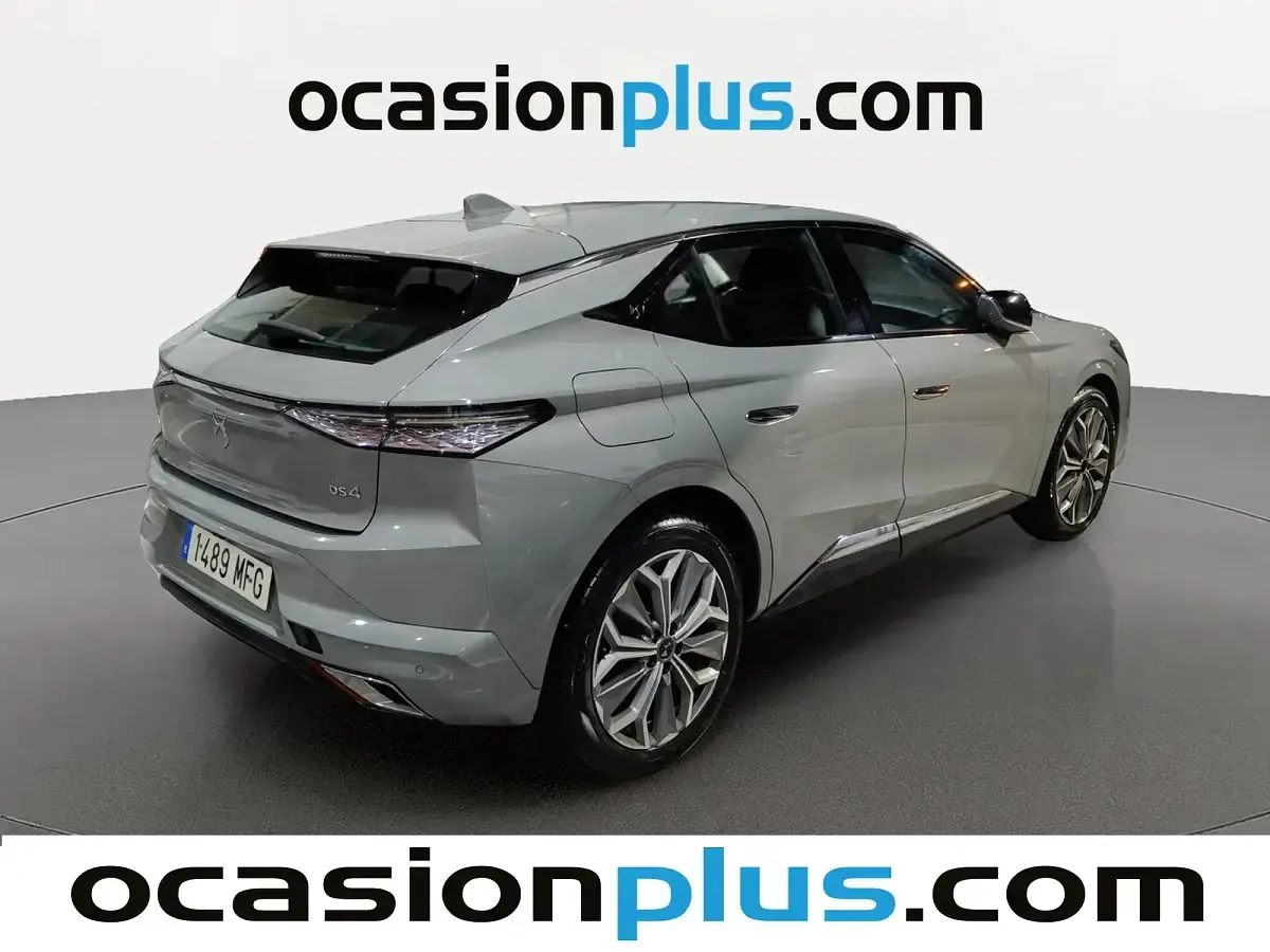 Usado DS Automobiles DS4 Trocadero 130 CV (95 kW) 2023 Gris SUV