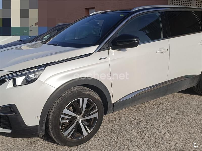 Usado Peugeot 5008 GT-line 130 CV (95 kW) 2018 Blanco SUV