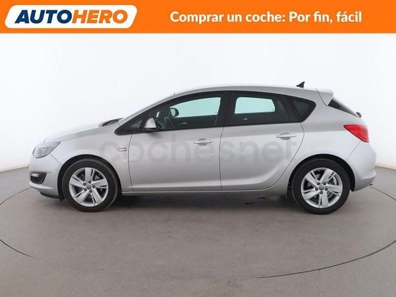 Usado Opel Astra Selective 167 CV (122 kW) 2015 Gris Berlina