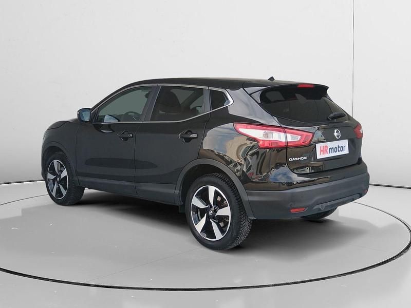 Usado Nissan Qashqai N-Connecta 116 CV (85 kW) 2016 Negro SUV