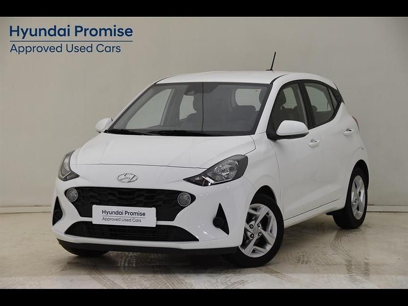 Atlas white Usado 2024 Hyundai i10 Utilitario | 14.499 € (Buen precio) - Imagen 1/4