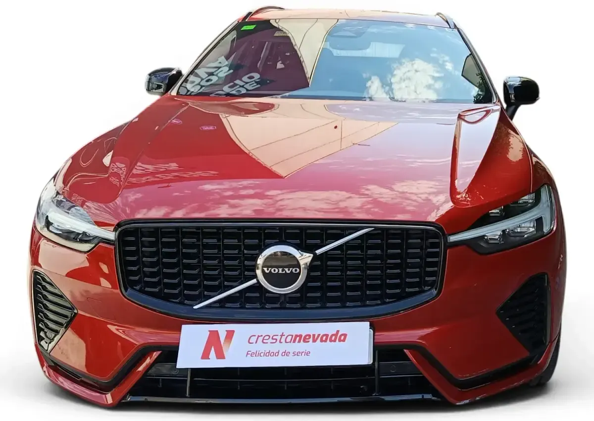 Usado Volvo XC60 R-Design 197 CV (144 kW) 2022 Rojo SUV