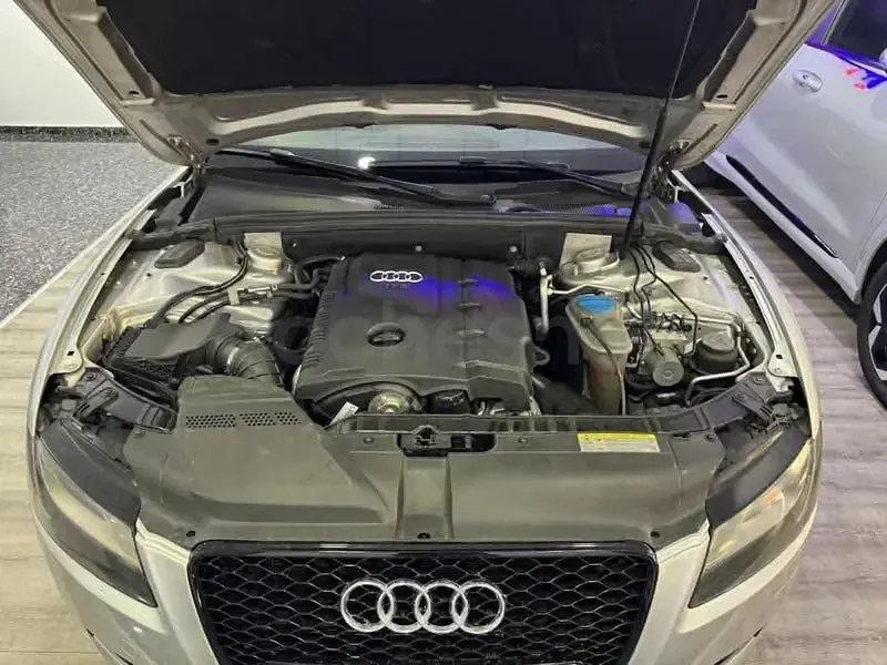 Usado Audi A5 Sportback S-Line 211 CV (155 kW) 2011 Gris / plata Utilitario