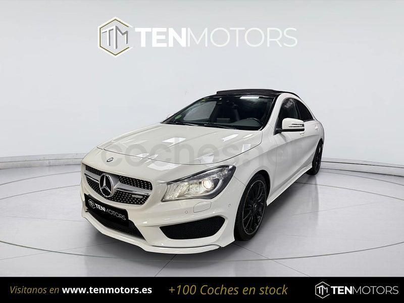 Usado Mercedes CLA220 AMG line 177 CV (130 kW) 2016 Blanco Berlina