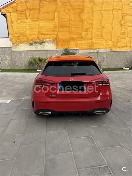 Usado Mercedes A180 109 CV (80 kW) 2018 Rojo Berlina
