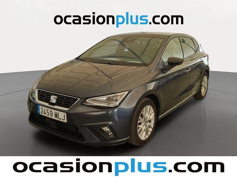 Usado Seat Ibiza FR 110 CV (80 kW) 2023 Gris Utilitario