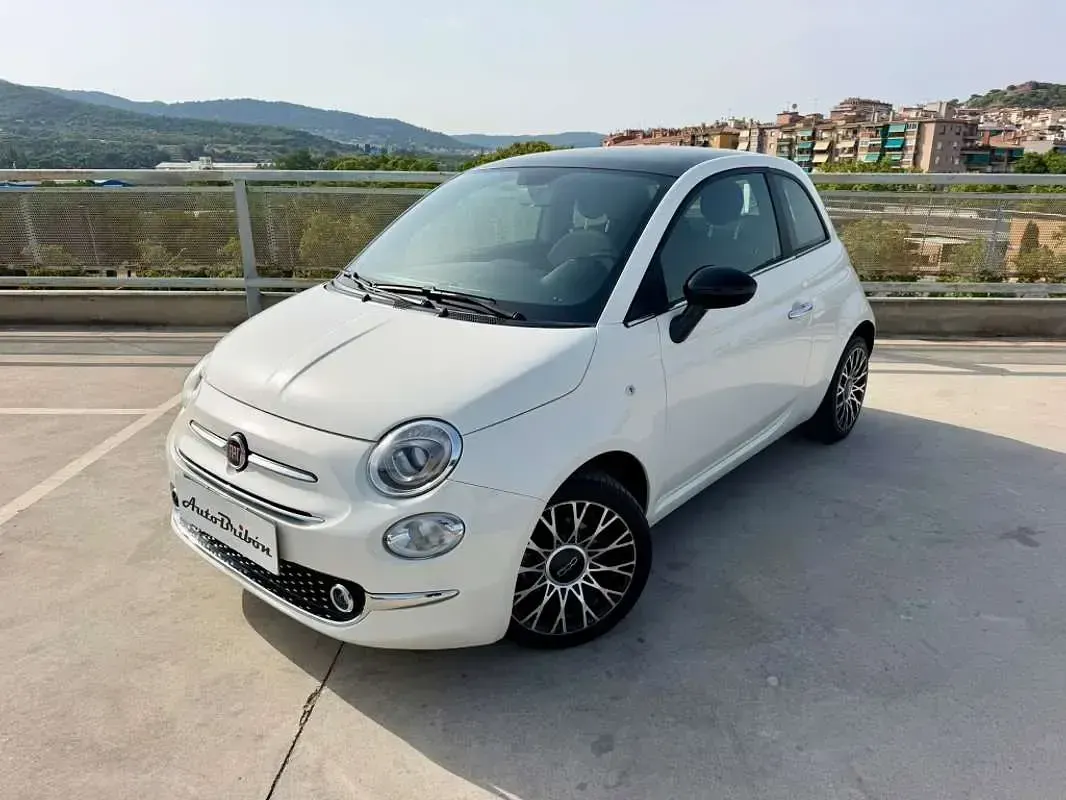 Usado Fiat 500 Dolcevita 71 CV (52 kW) 2024 Blanco Utilitario