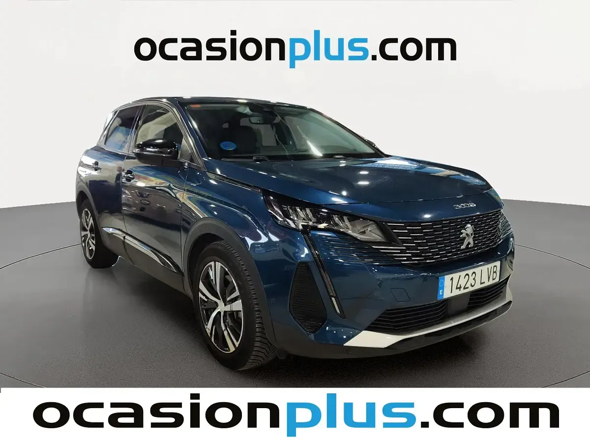 Usado Peugeot 3008 Allure 225 CV (165 kW) 2021 Azul SUV