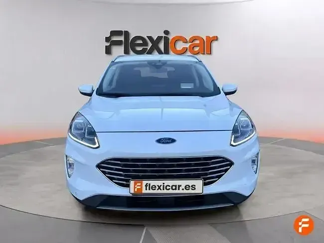 Usado Ford Kuga Titanium 120 CV (88 kW) 2020 Blanco SUV