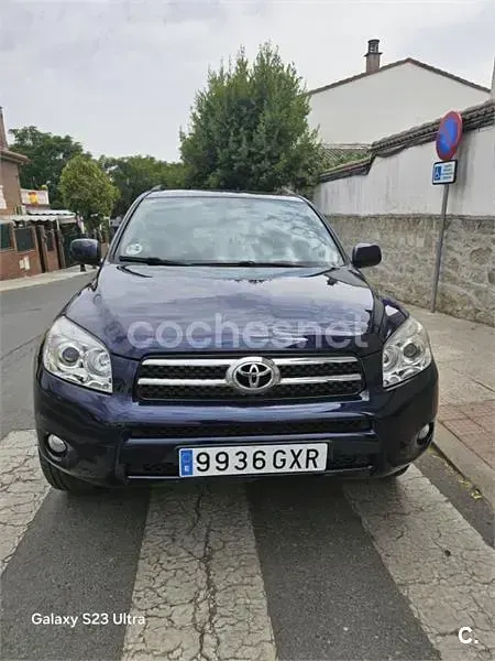 Usado Toyota RAV4 Premium 177 CV (130 kW) 2009 Azul SUV