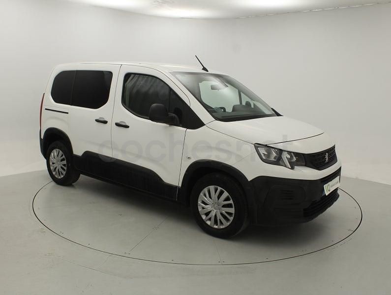 Usado Peugeot Rifter Access 75 CV (55 kW) 2019 Blanco Monovolumen