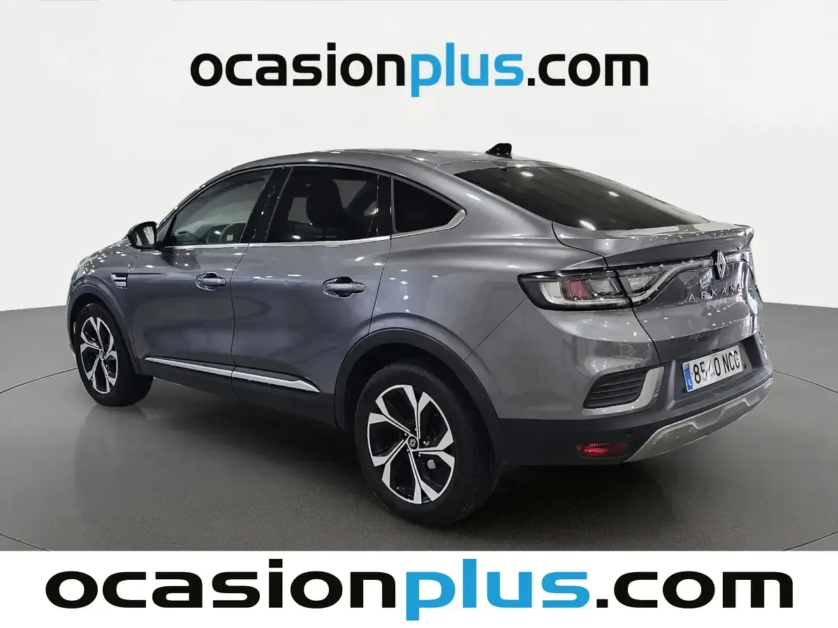Usado Renault Arkana Techno 140 CV (102 kW) 2025 Gris SUV