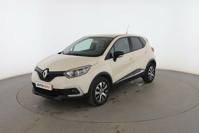 Beige Usado 2017 Renault Captur Intens SUV | 12.299 € (Precio justo) - Imagen 1/3