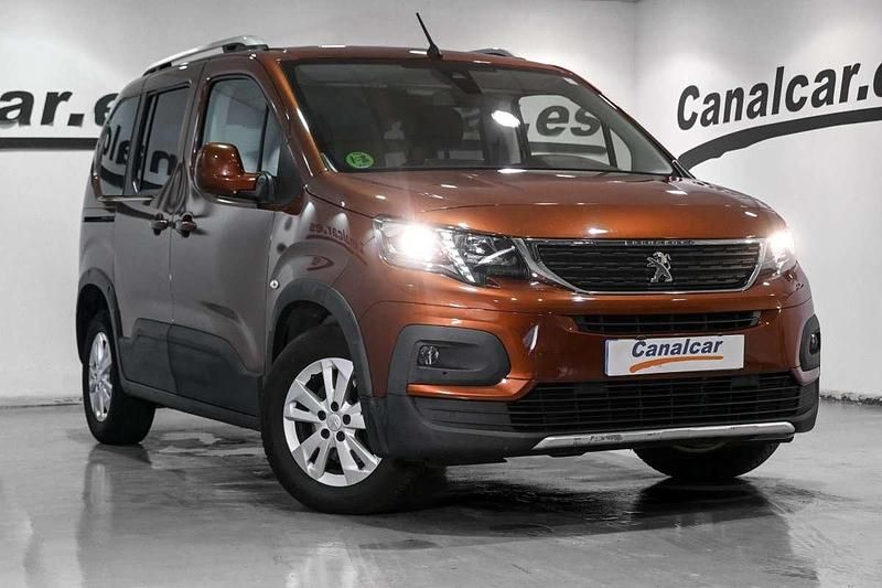 Usado Peugeot Rifter Allure 131 CV (96 kW) 2020 Marrón Monovolumen