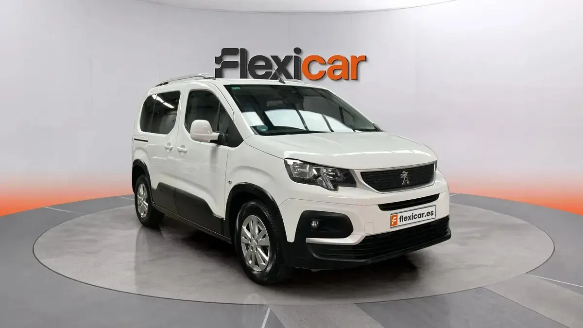 Usado Peugeot Rifter Active 131 CV (96 kW) 2020 Monovolumen