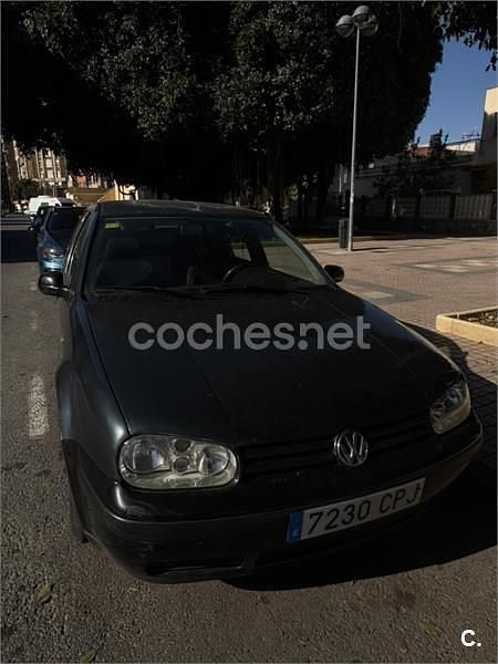 Negro Usado 1998 VW Golf GT Berlina | 2800 € (Precio justo) - Imagen 1/4