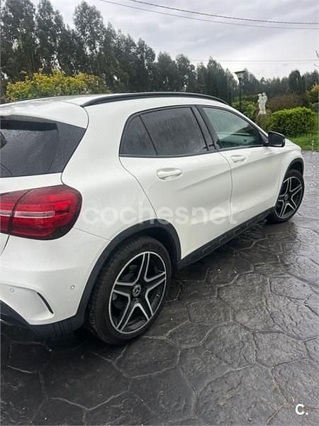 Usado Mercedes GLA200 136 CV (100 kW) 2018 Blanco SUV