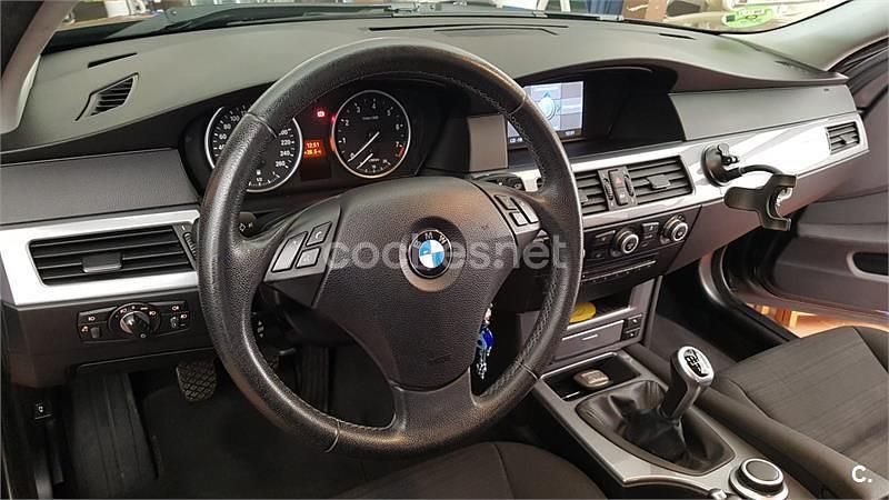 Usado BMW 520 170 CV (125 kW) 2008 Negro Berlina