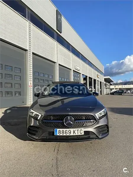Usado Mercedes A200 156 CV (114 kW) 2019 Gris / plata Berlina