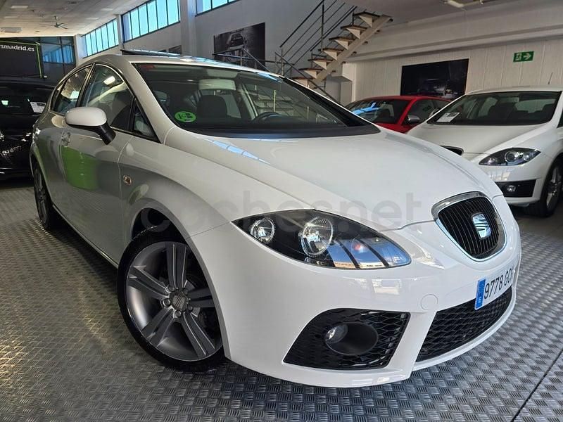 Usado Seat Leon FR 200 CV (147 kW) 2008 Blanco Utilitario
