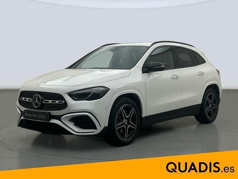 Blanco Usado 2024 Mercedes GLA220 AMG line SUV | 46.900 € (Precio justo) - Imagen 1/4