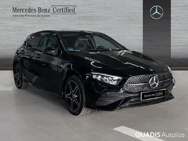 Usado Mercedes A250 163 CV (119 kW) 2026 Negro cosmos