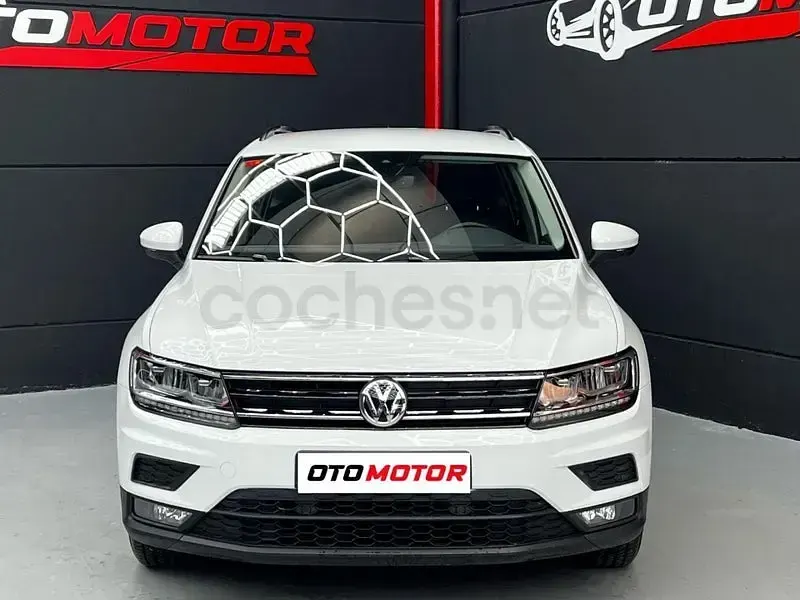 Usado VW Tiguan Edition 130 CV (95 kW) 2020 Blanco SUV