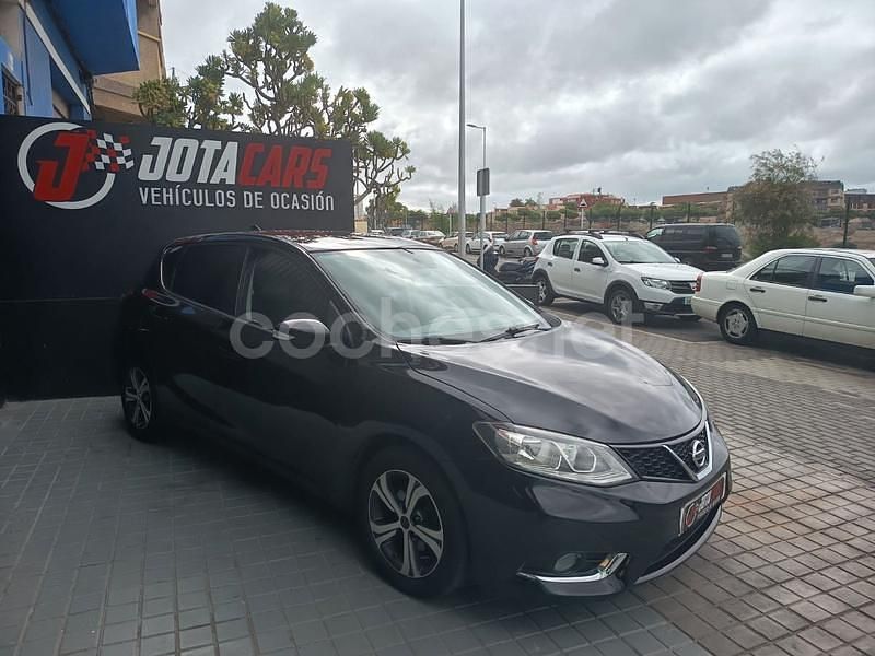 Usado Nissan Pulsar N-Connecta 110 HP (80 kW) 2017 Preto Sedan