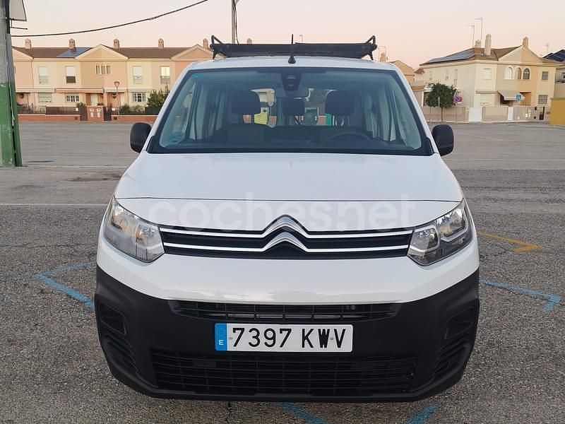 Usado Citroën Berlingo Live 76 CV (55 kW) 2019 Blanco Monovolumen