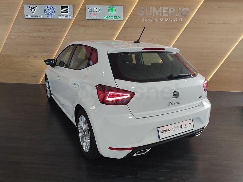 Usado Seat Ibiza FR 110 CV (80 kW) 2024 Blanco Utilitario