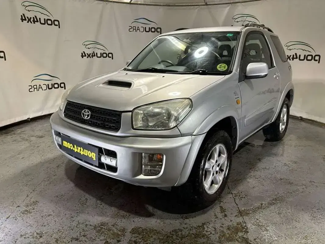 Usado Toyota RAV4 Sol 150 CV (110 kW) 2003 Plateado SUV