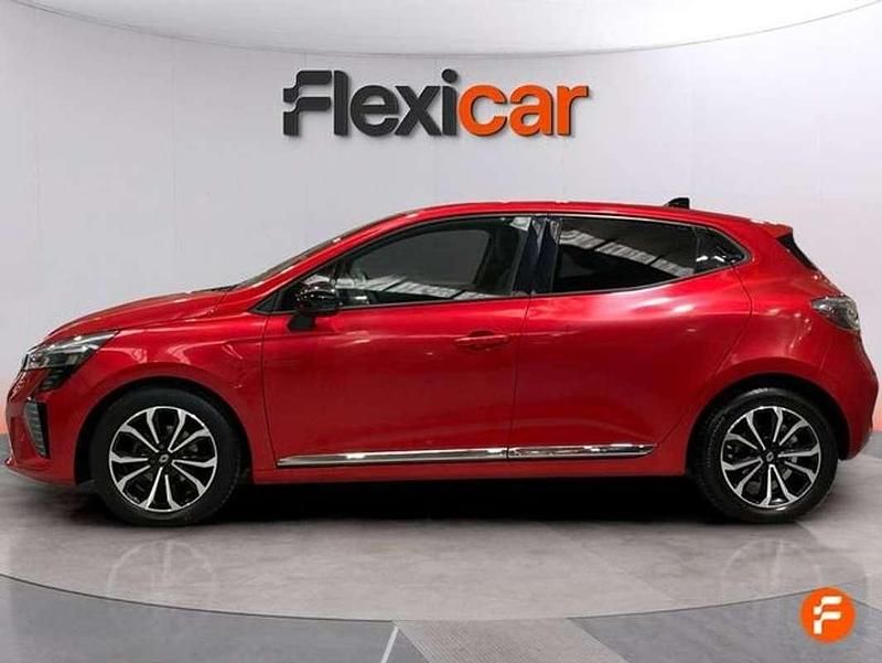 Usado Renault Clio V Techno 91 CV (66 kW) 2024 Rojo Utilitario