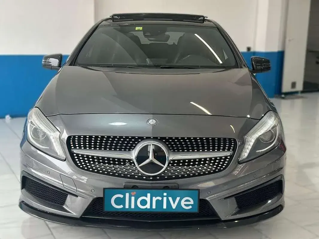 Usado Mercedes A45 AMG AMG 360 CV (264 kW) 2013 Gris Utilitario