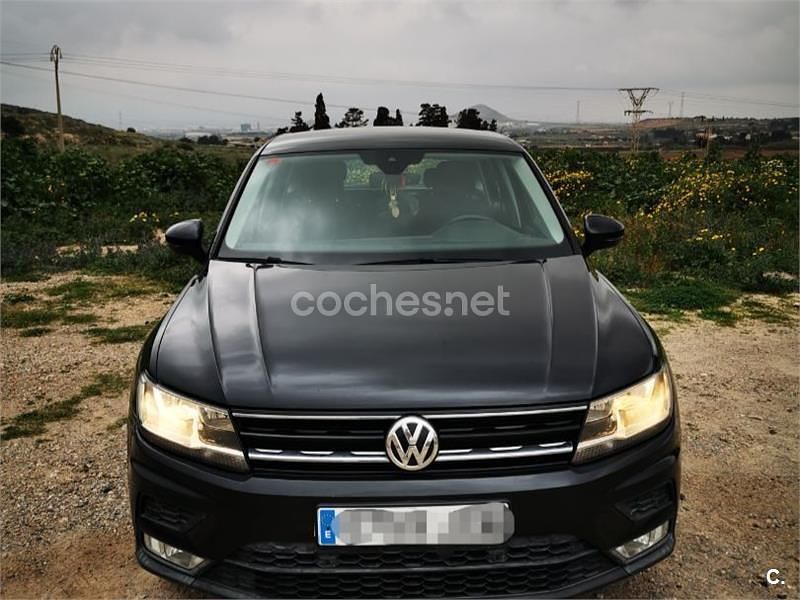 Usado VW Tiguan Advance 115 CV (84 kW) 2017 Negro SUV