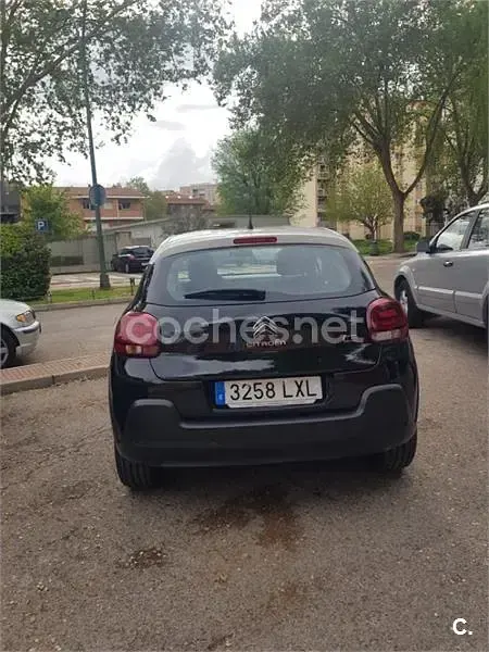 Usado Citroën C3 Feel 102 CV (75 kW) 2022 Negro Utilitario