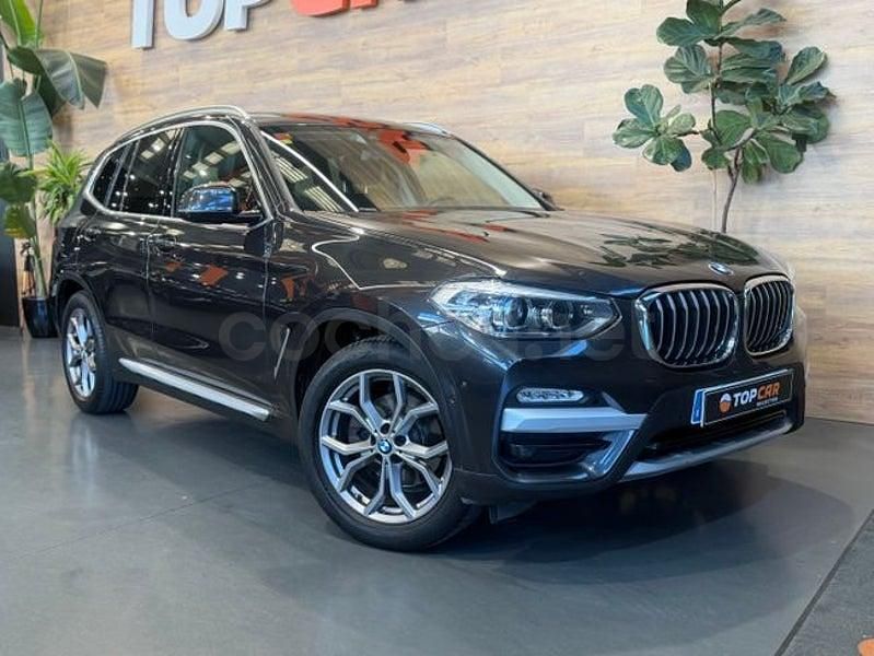 Usado BMW X3 Comfort Edition 190 CV (139 kW) 2018 Gris / plata SUV