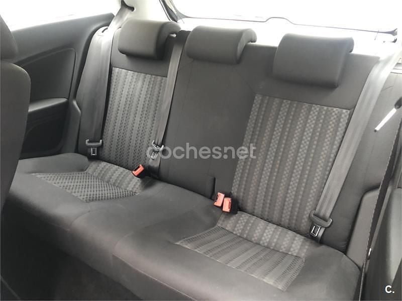 Negro Usado 2017 VW Polo Edition Berlina | 9000 € (Precio justo) - Imagen 1/4