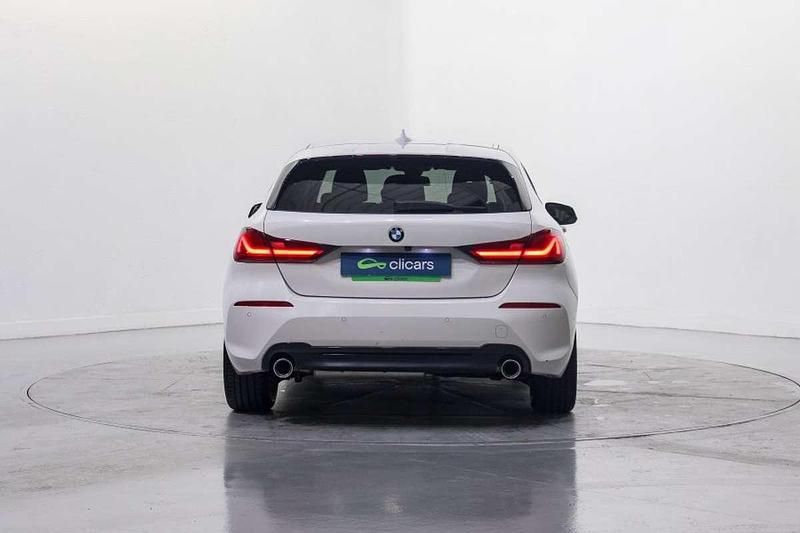 Usado BMW 120 190 CV (139 kW) 2022 Blanco Utilitario