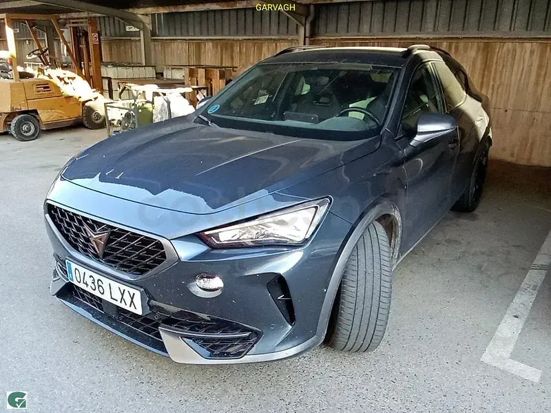 Usado Cupra Formentor VZ 310 CV (228 kW) 2022 Gris / plata SUV