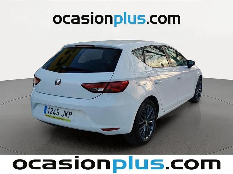 Usado Seat Leon Style 150 CV (110 kW) 2015 Blanco Utilitario