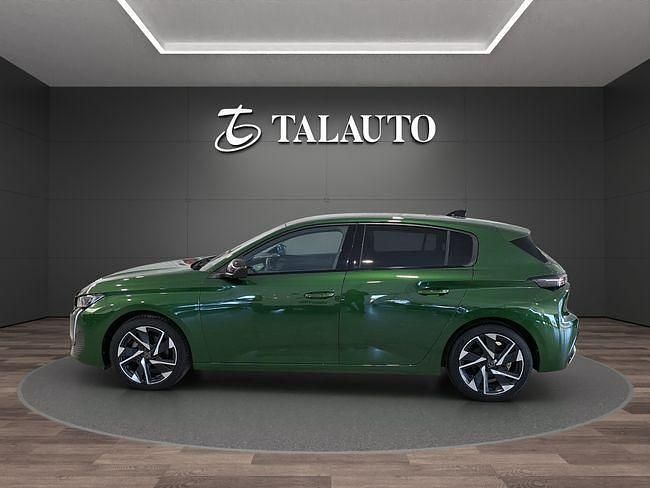 Usado Peugeot 308 Allure 130 CV (95 kW) 2024 Verde