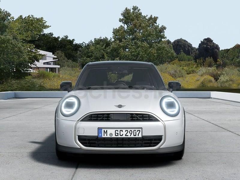 Usado Mini Cooper 114 kW (156 CV) 2025 Blanco Utilitario