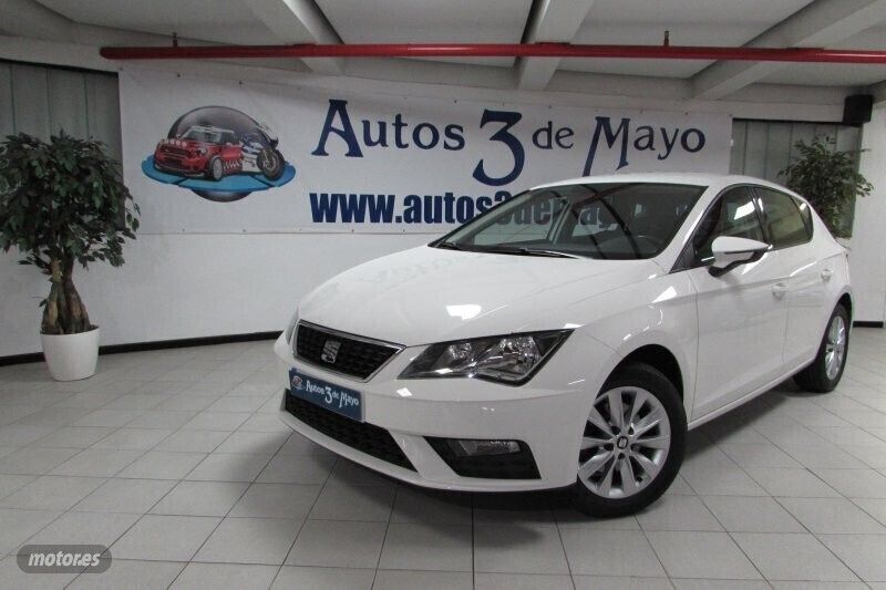 Usado Seat Leon Style 115 CV (84 kW) 2018 Blanco Berlina