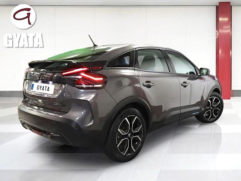 Usado Citroën e-C4 Feel 100 kW (136 CV) 2023 Gris SUV