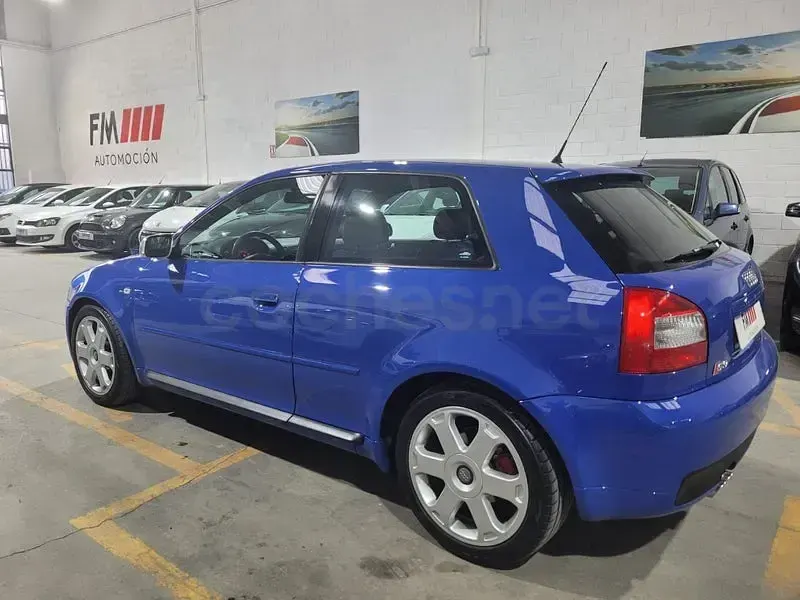 Usado Audi S3 225 CV (165 kW) 2002 Azul Utilitario