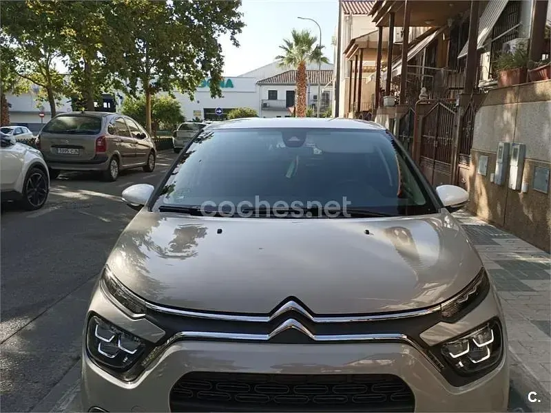 Usado Citroën C3 PureTech 83 CV (61 kW) 2024 Gris / plata Berlina