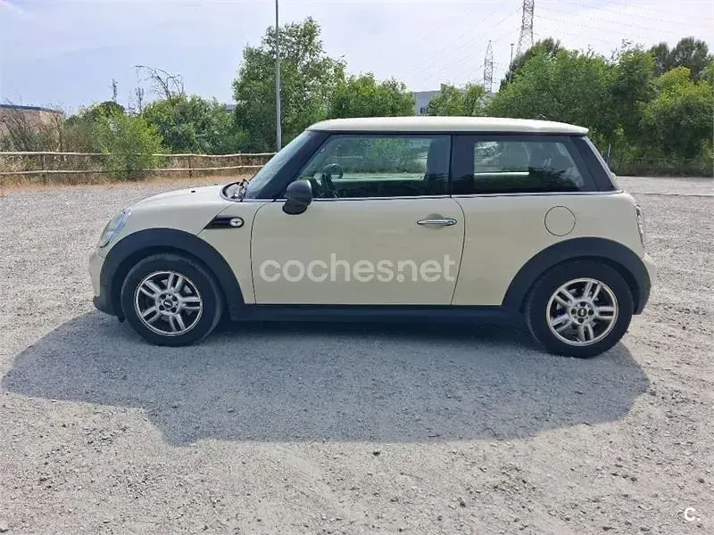 Usado Mini ONE 75 CV (55 kW) 2012 Blanco Utilitario