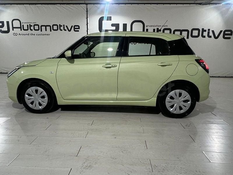 Nuevo Suzuki Swift 83 CV (61 kW) 2025 Amarillo Utilitario